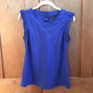Banana Republic beautiful silky blouse